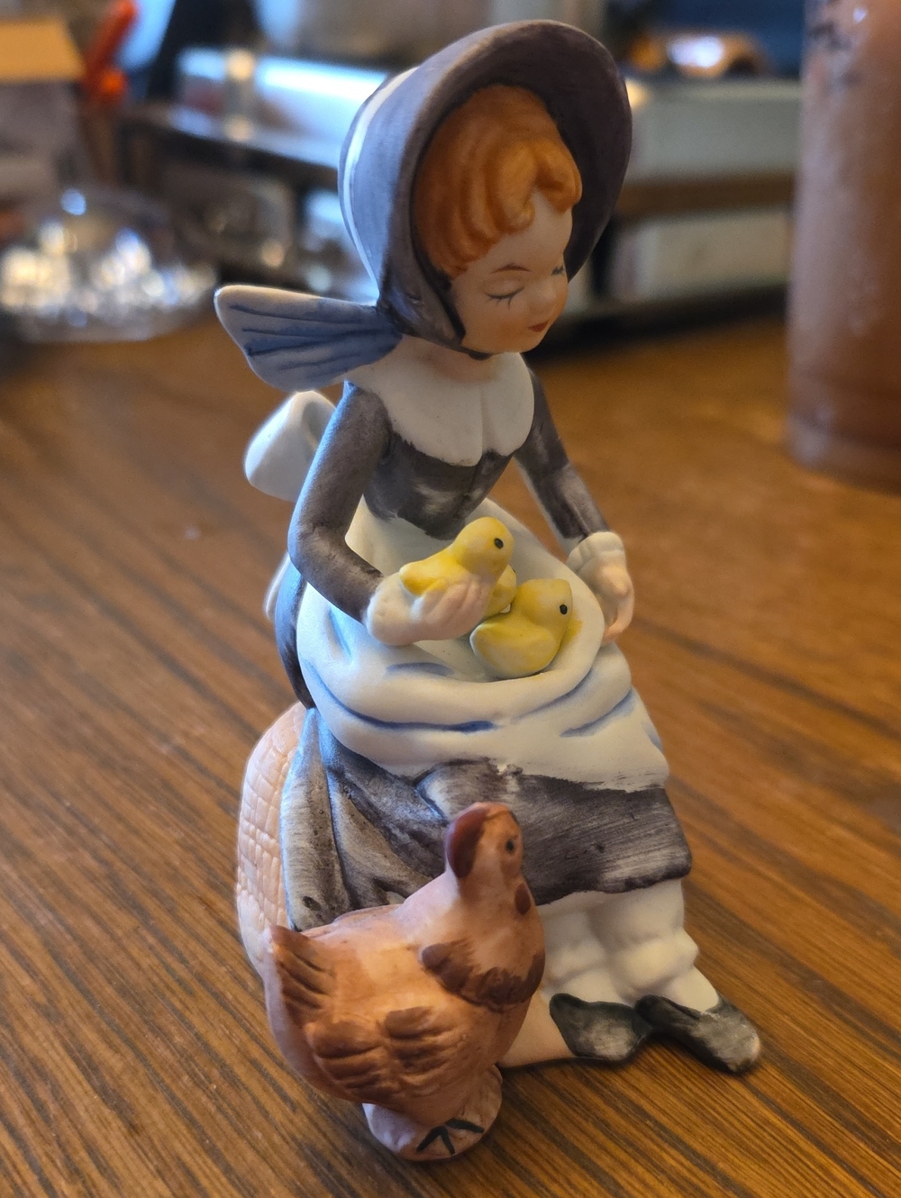 Hand-Painted Ceramic Figurine - Girl with Chicks (Gray & White)